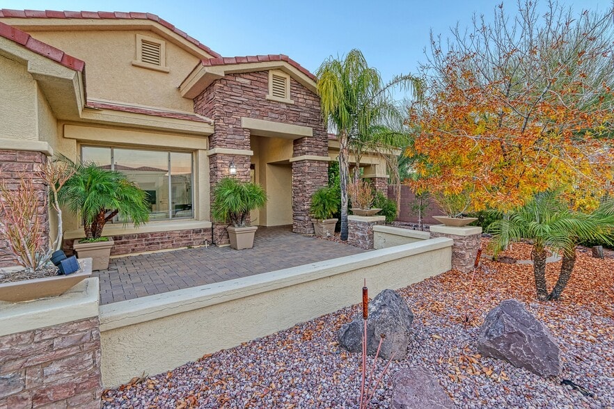 26808 N 24th Ave, Phoenix, AZ for sale - Building Photo - Image 1 of 24