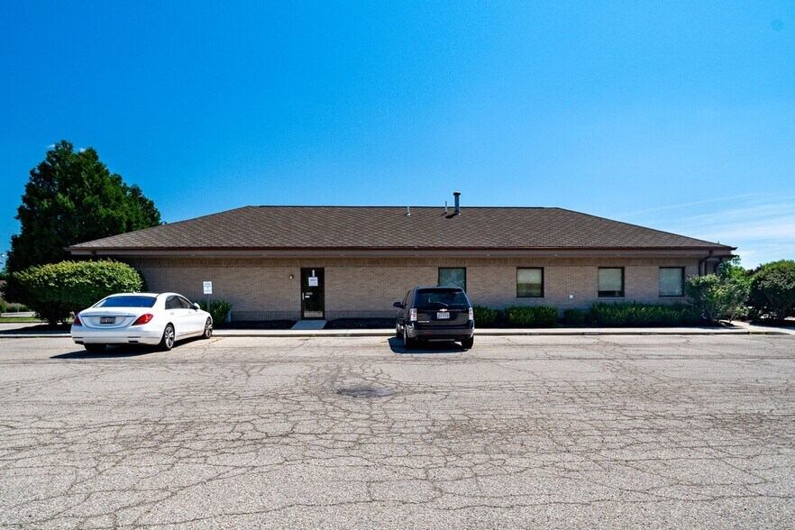 7405 Brandt Pike, Huber Heights, OH à vendre - Photo du bâtiment - Image 2 de 30