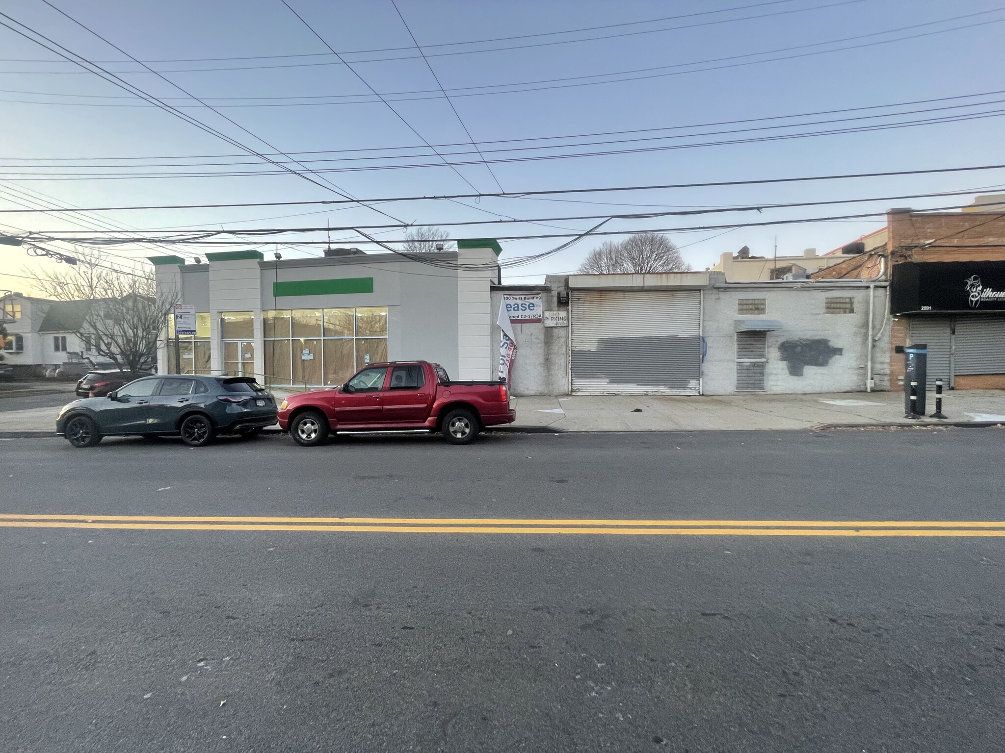 2883 Miles Ave, Bronx, NY for lease Building Photo- Image 1 of 34