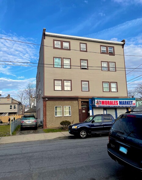 855 Kossuth St, Bridgeport, CT for sale - Primary Photo - Image 1 of 1