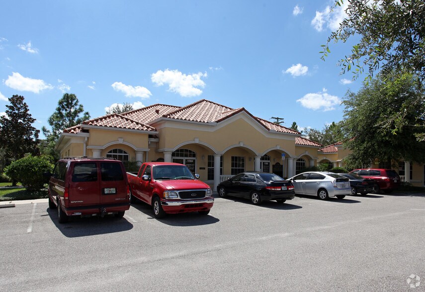 11904-11906 Boyette Rd, Riverview, FL à louer - Photo du bâtiment - Image 2 de 6