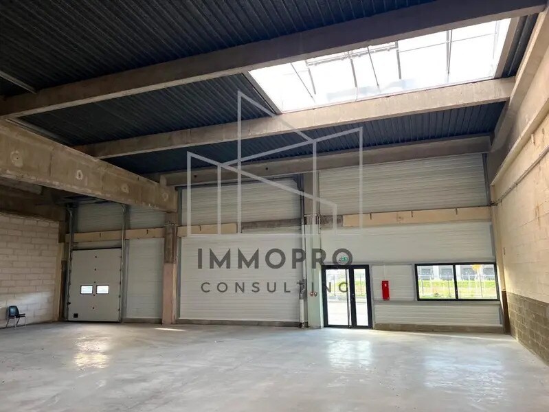 Flex in Petit-Couronne for sale Building Photo- Image 1 of 9