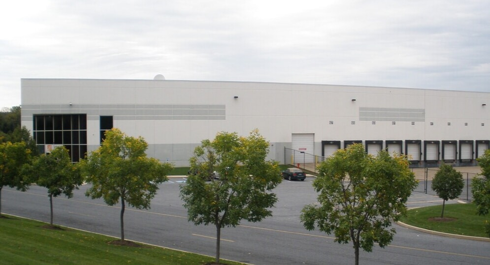 861 Nestle Way, Breinigsville, PA for lease Building Photo- Image 1 of 6