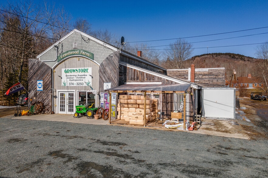 176 Ellsworth Rd, Blue Hill, ME for sale - Building Photo - Image 2 of 21