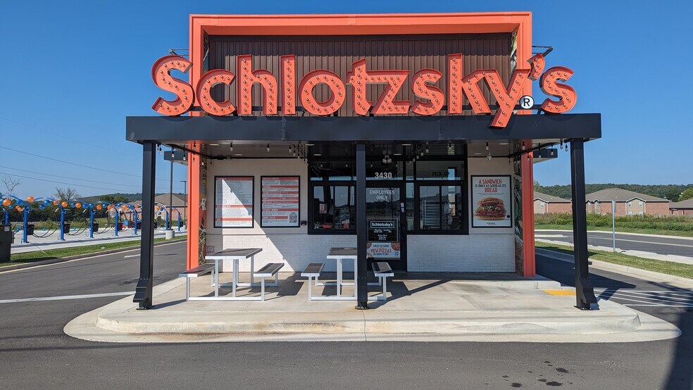 3430 S Muskogee Ave, Tahlequah, OK à louer - Photo du bâtiment - Image 3 de 5