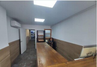 Plus de détails pour Avenida de Hernán Cortés, 88-88, Cáceres - Commerce de détail à louer