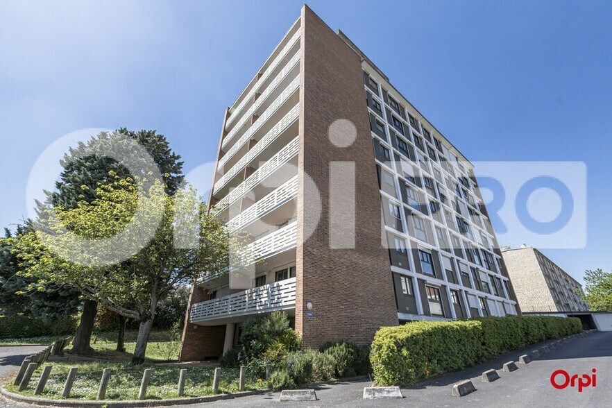 Office in Reims for sale - Building Photo - Image 1 of 12