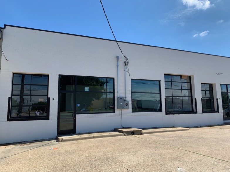 2116 Irving Blvd, Dallas, TX for sale - Building Photo - Image 1 of 1