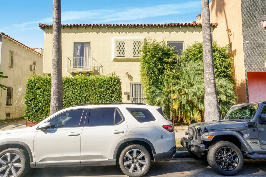 325 N Stanley, Los Angeles, CA à vendre - Photo du bâtiment - Image 3 de 13