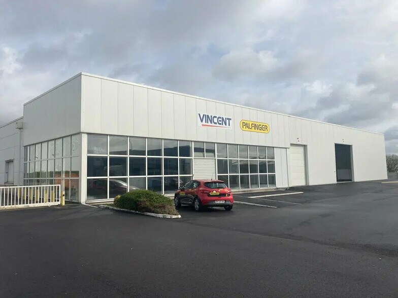 Flex in Saint-Romain-de-Colbosc for lease - Building Photo - Image 1 of 1