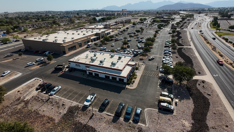 1701-1733 E University Ave, Las Cruces, NM for lease - Building Photo - Image 2 of 7