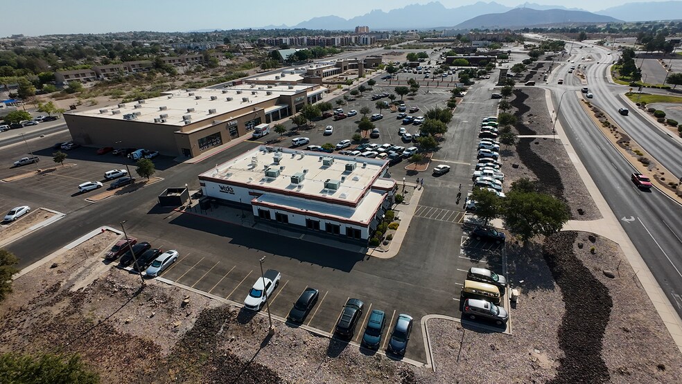 1701-1733 E University Ave, Las Cruces, NM à louer - Photo du bâtiment - Image 2 de 11