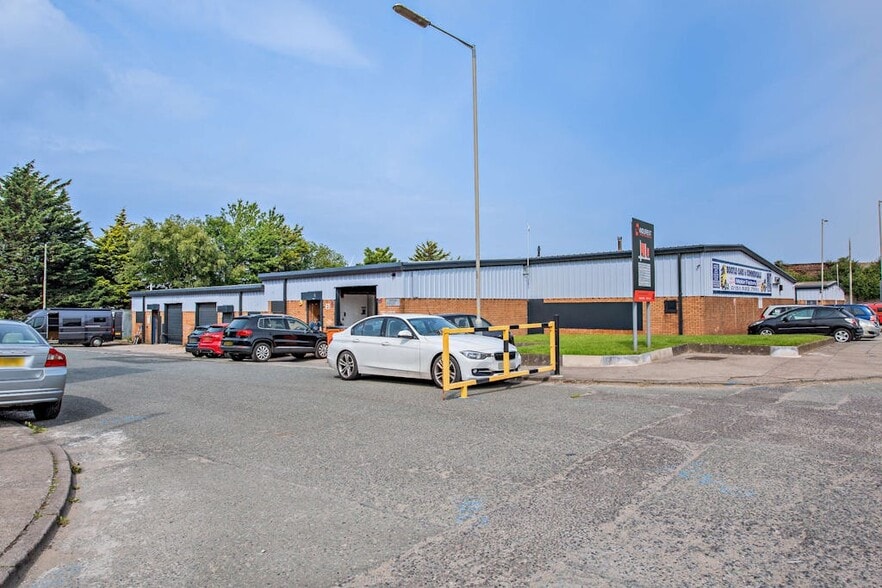 Brasenose Rd, Liverpool for lease - Building Photo - Image 3 of 6