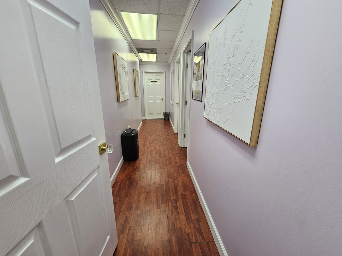 12550 Biscayne Blvd, North Miami, FL 33181 - Unité 306 -  - Photo intérieure - Image 2 of 12