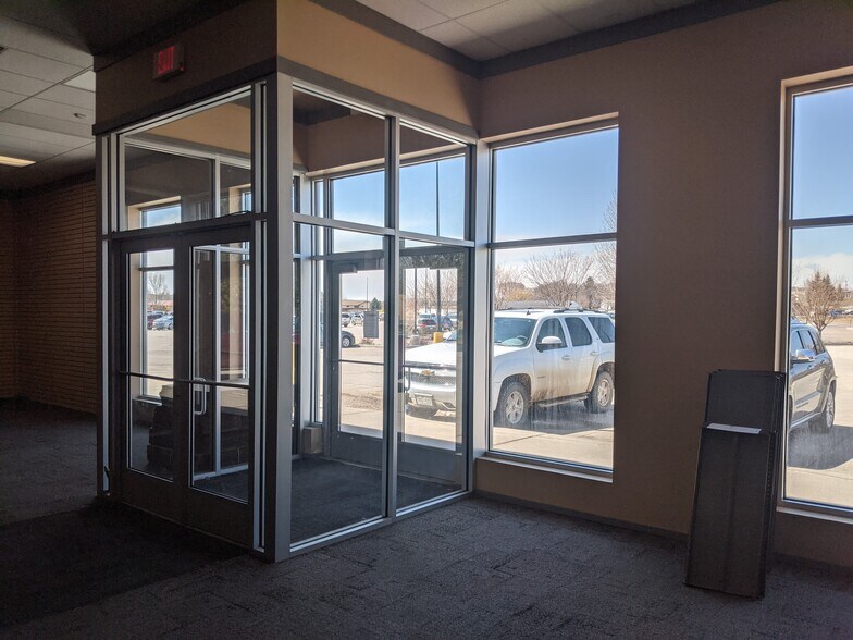 1830 W Victory Way, Craig, CO à louer - Photo du bâtiment - Image 3 de 5