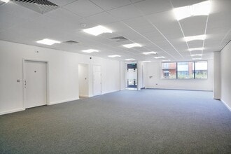 Brooklands Rd, Weybridge for lease Interior Photo- Image 2 of 2