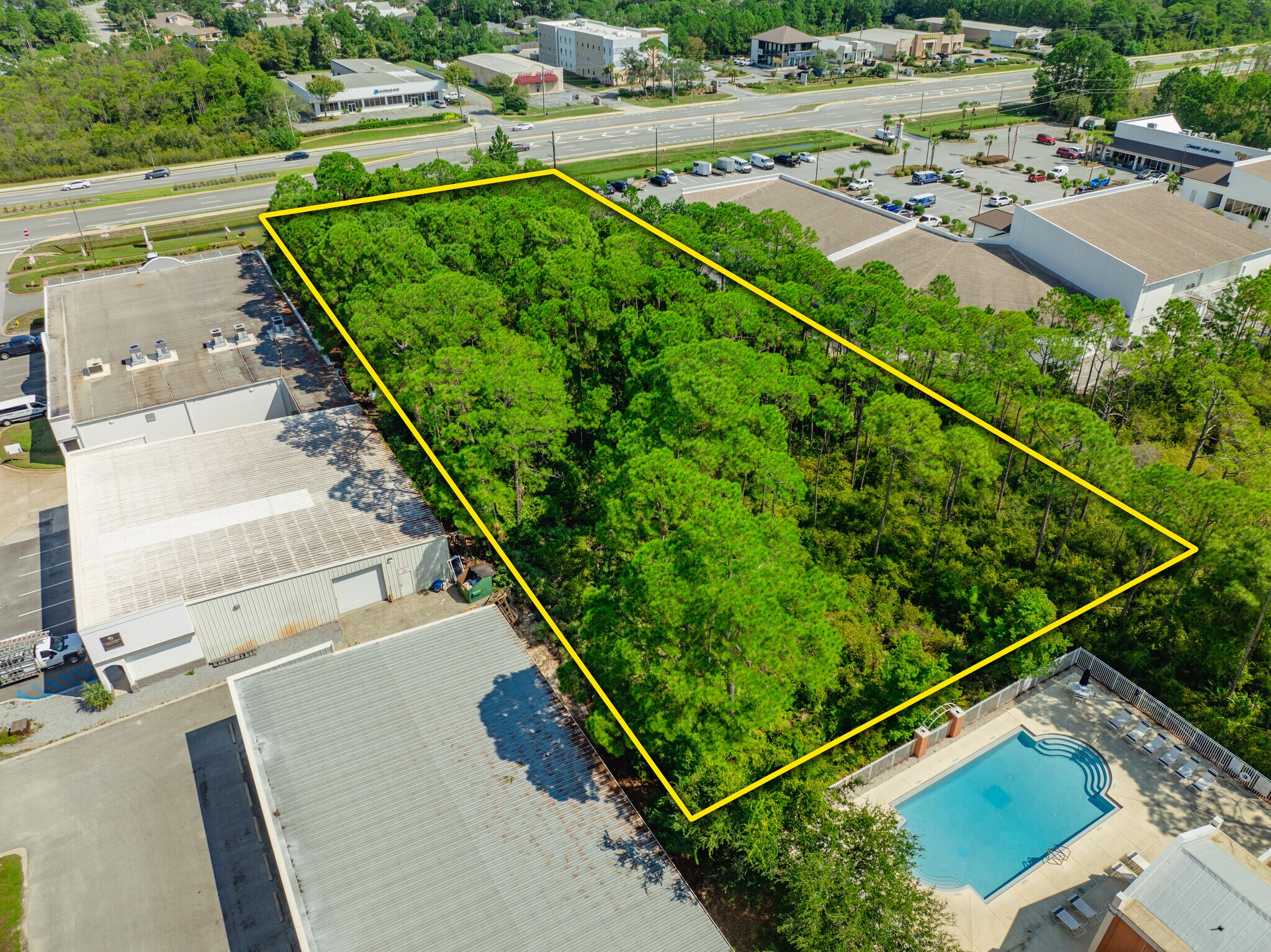 1.3 Acres Emerald Coast Pkwy, Miramar Beach, FL for sale Primary Photo- Image 1 of 5