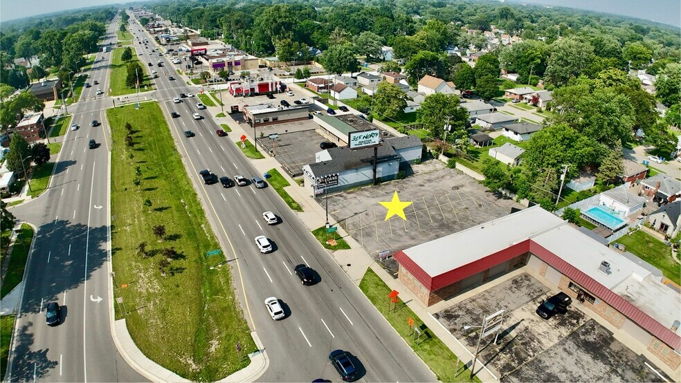 4807 S Telegraph Rd, Dearborn Heights, MI à louer - Photo du bâtiment - Image 2 de 7