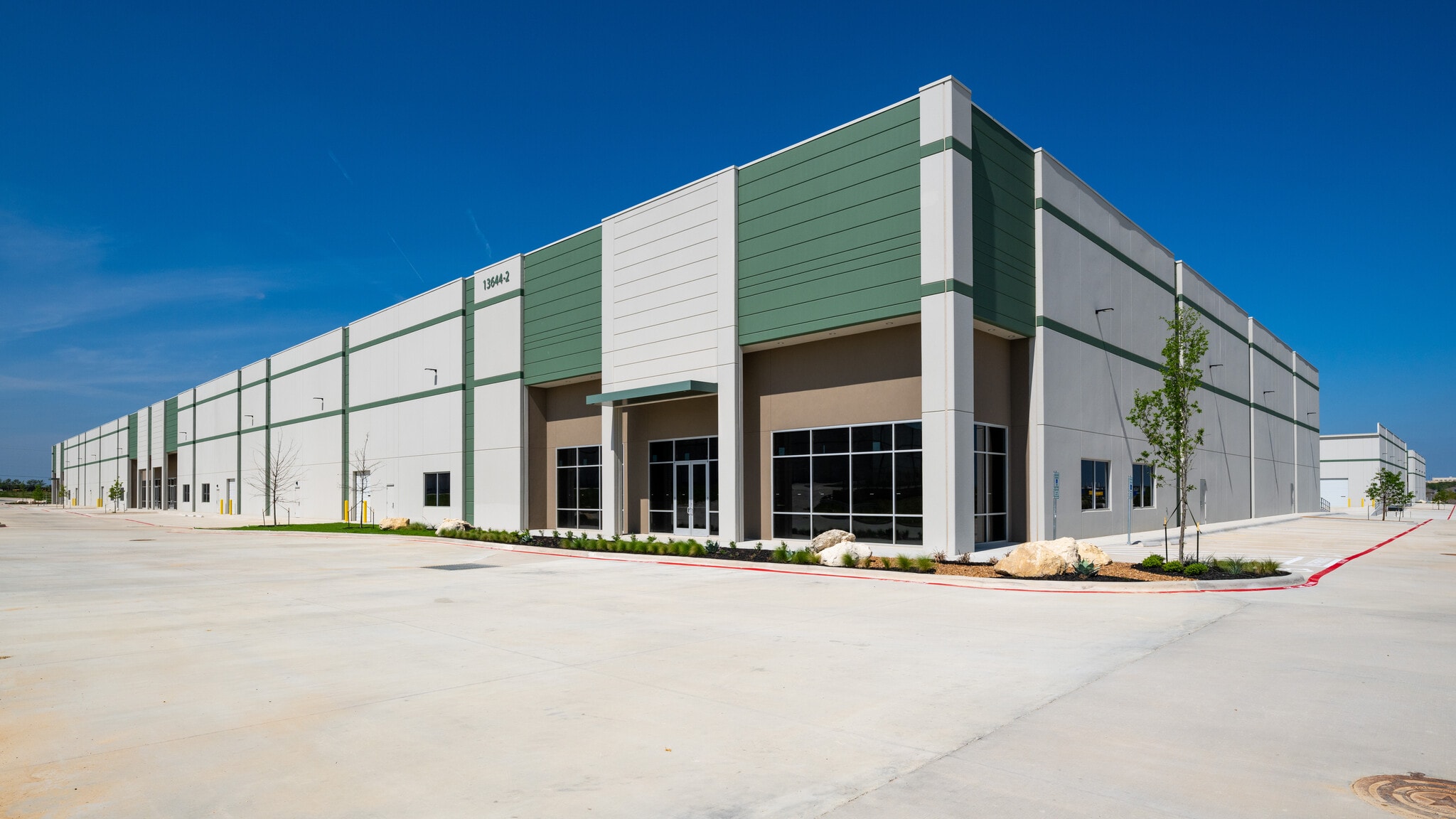 13644 Toepperwein Rd, Live Oak, TX for lease Building Photo- Image 1 of 3