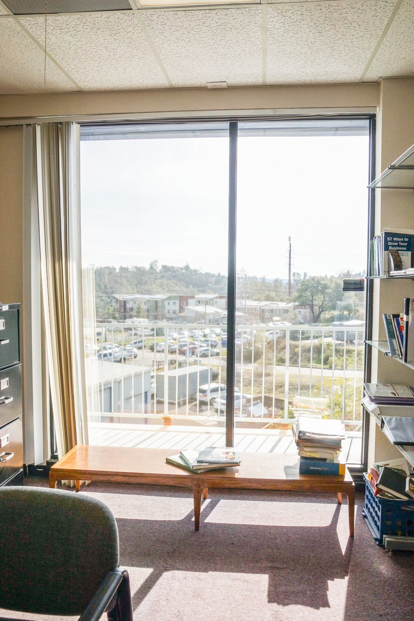 4052-4068 Mother Lode Dr, Shingle Springs, CA à louer Photo du bâtiment- Image 1 de 11