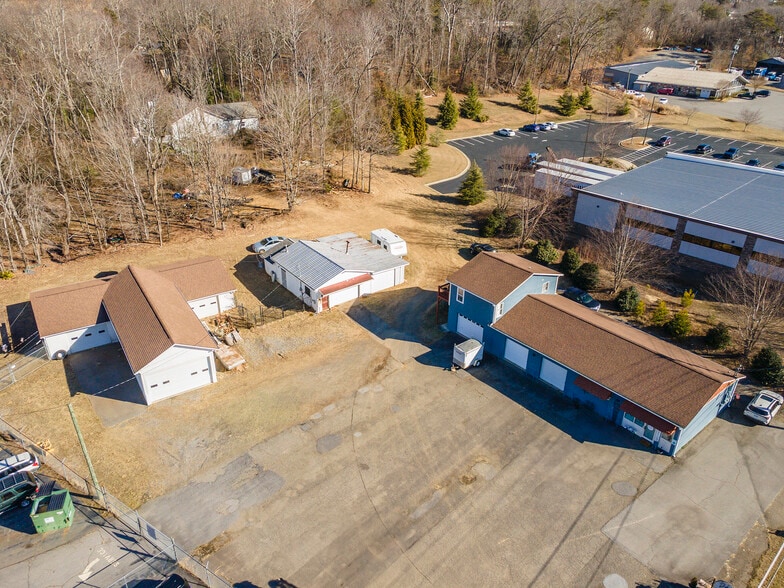 2968 US Highway 70, Black Mountain, NC for sale - Building Photo - Image 2 of 22