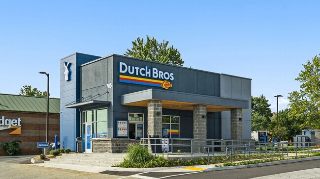 Plus de détails pour 705 Holcomb Bridge Rd, Roswell, GA - Commerce de détail à vendre