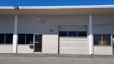 3501-3515 Haven Ave, Menlo Park, CA à louer Photo du bâtiment- Image 1 de 5