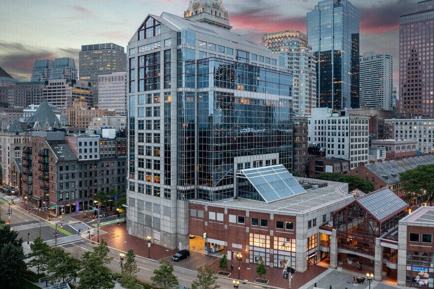 200 State St, Boston, MA à louer - Photo du bâtiment - Image 2 de 12