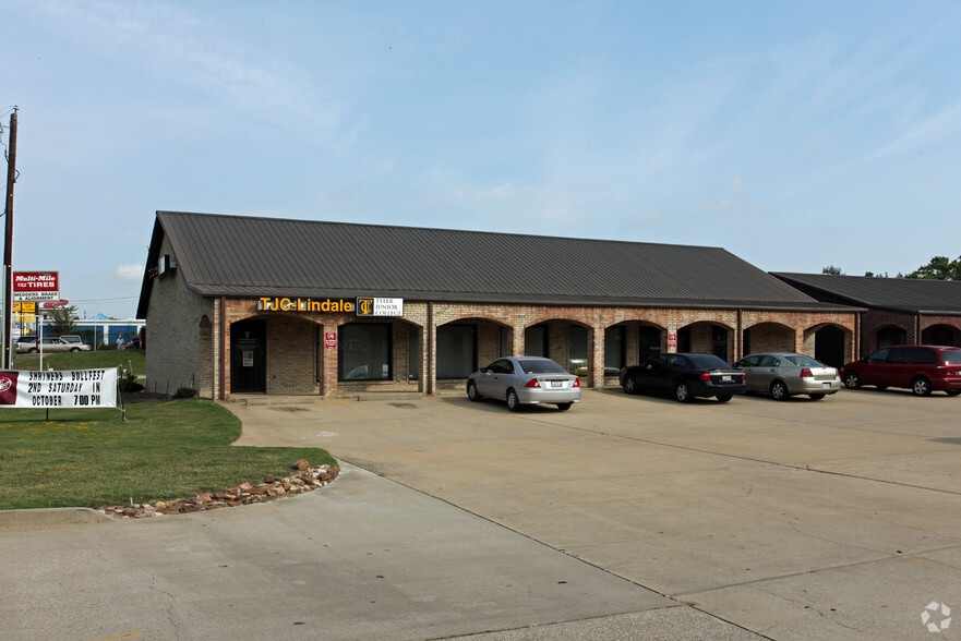 2808 S Main St, Lindale, TX à vendre - Photo principale - Image 1 de 3