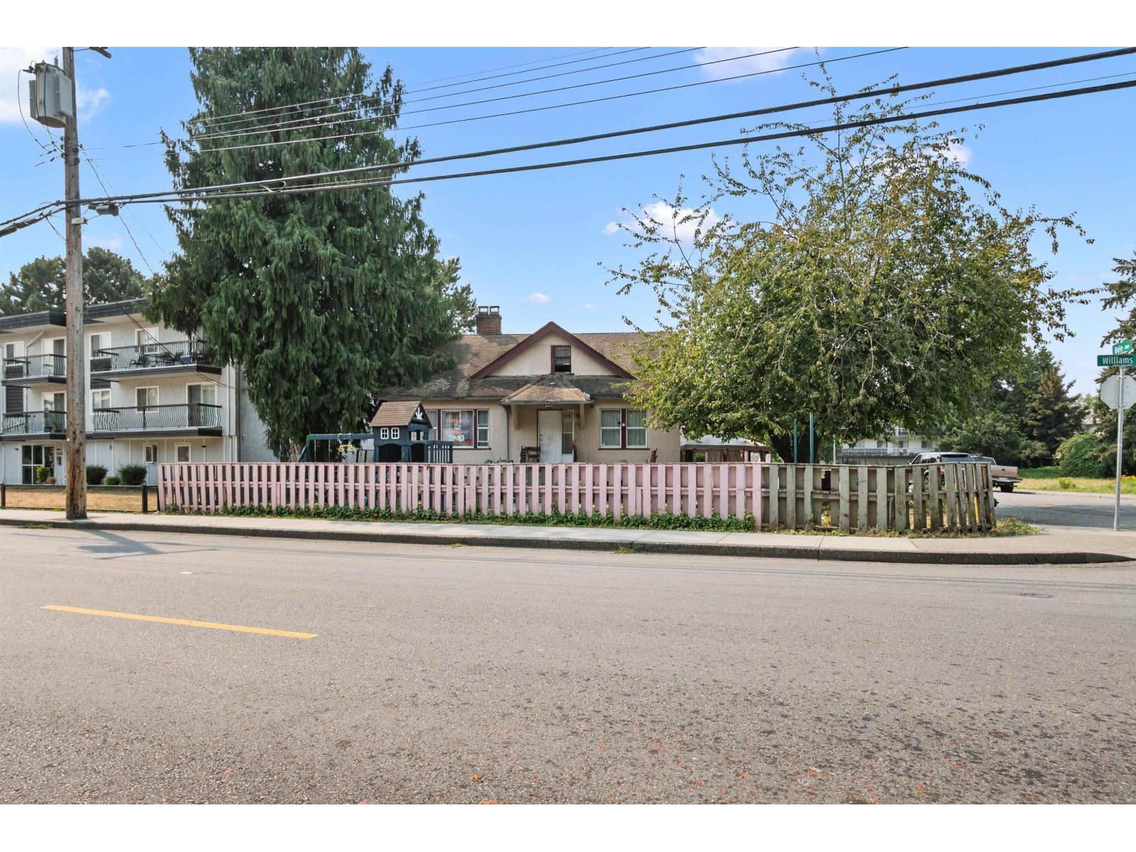 9475 Williams St, Chilliwack, BC à vendre Photo principale- Image 1 de 6