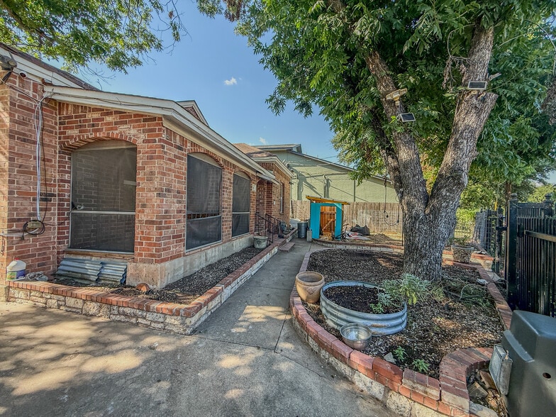 710 Northwestern Ave, Austin, TX for lease - Building Photo - Image 2 of 30