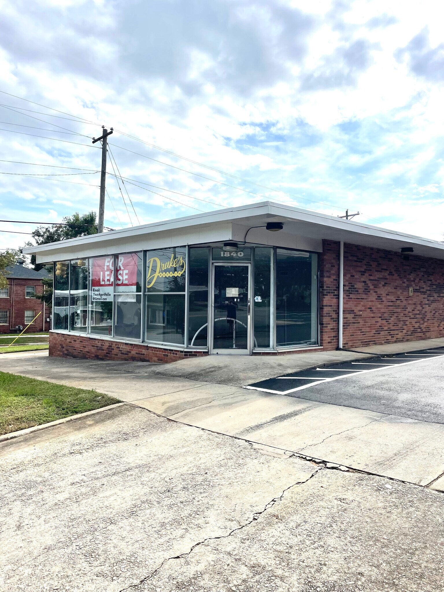 1840 Hampton St, Columbia, SC for lease Building Photo- Image 1 of 10