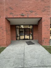 1793 Beaver Ruin Rd, Norcross, GA for lease Building Photo- Image 2 of 5