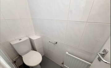 Modwen Rd, Salford à louer Photo intérieure- Image 2 de 7