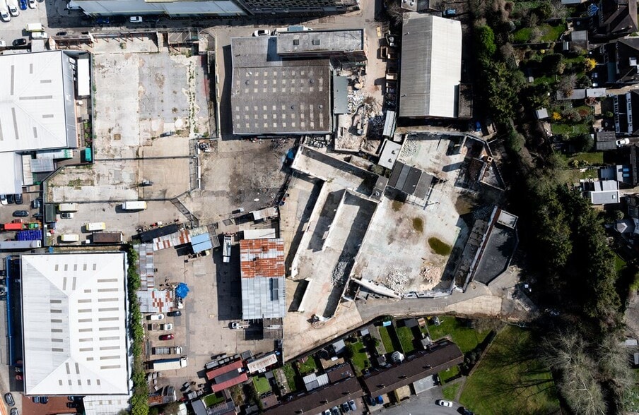 Mill Ln, Croydon for lease - Building Photo - Image 3 of 6