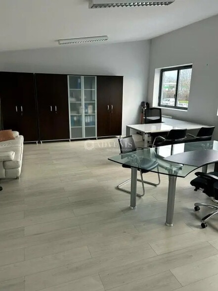 Bureau dans Bois-d'Arcy à vendre - Photo intérieure - Image 3 de 13