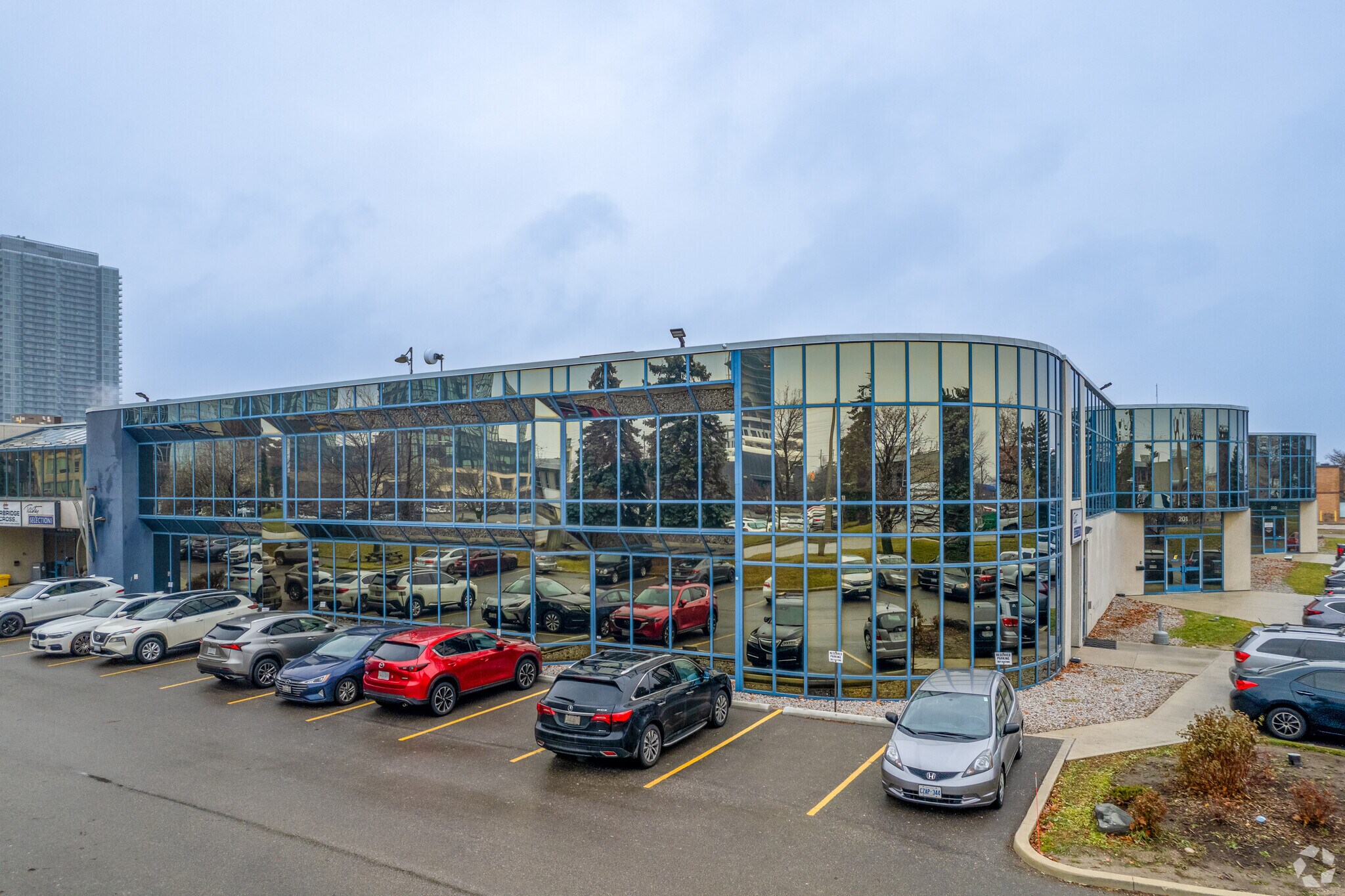 350 Creditstone Rd, Vaughan, ON à vendre Photo principale- Image 1 de 1