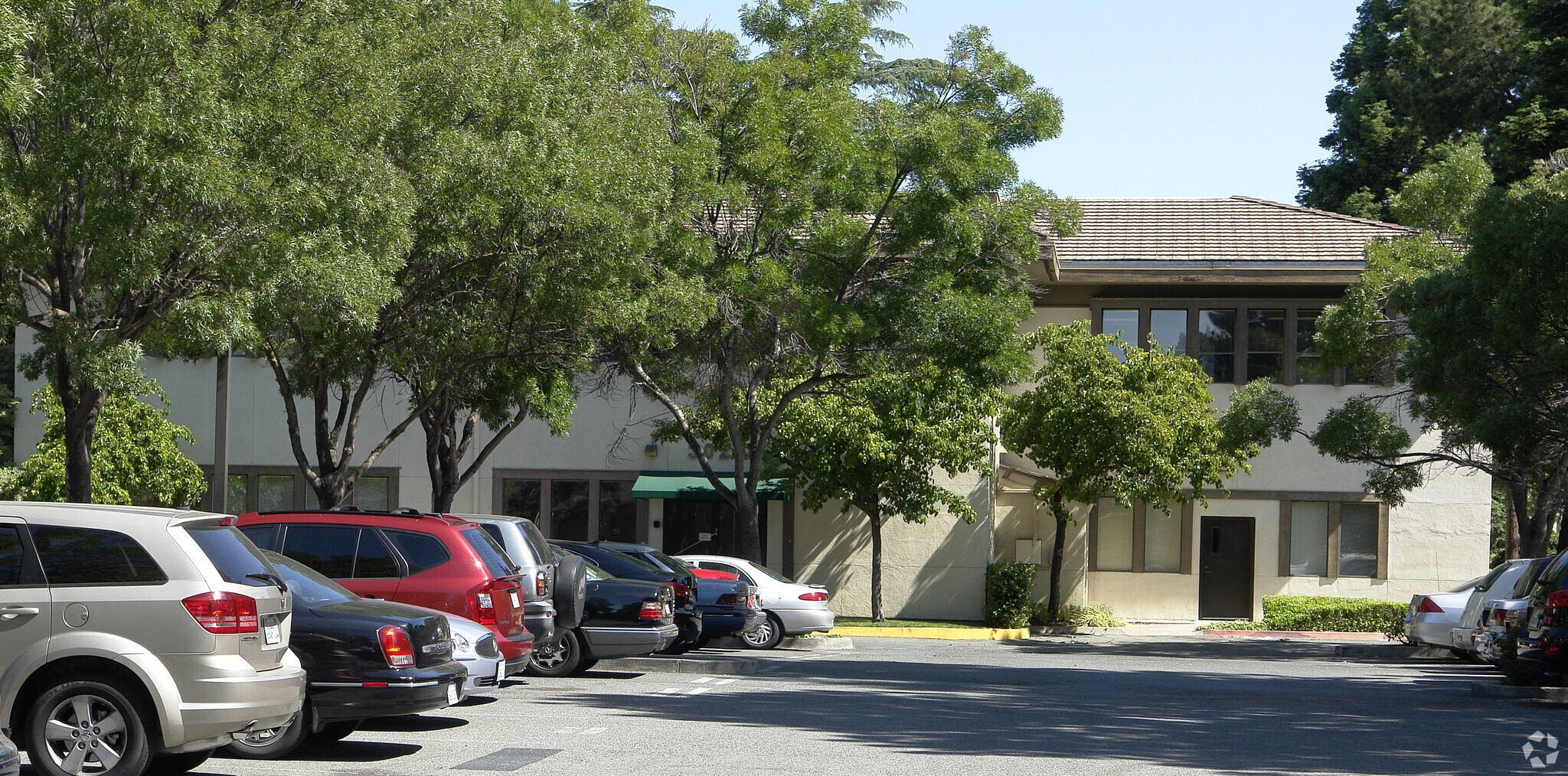 3024 Willow Pass Rd, Concord, CA for lease Primary Photo- Image 1 of 8