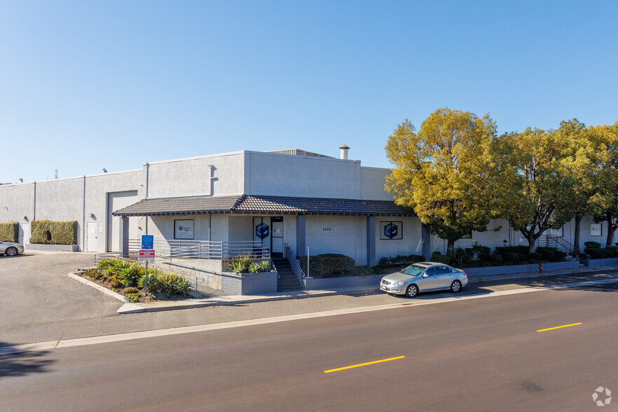 2850 E 29th St, Long Beach, CA for lease - Building Photo - Image 2 of 7