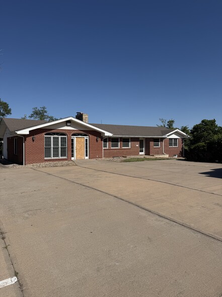 1926 N Andover Rd, Andover, KS for sale - Building Photo - Image 1 of 4