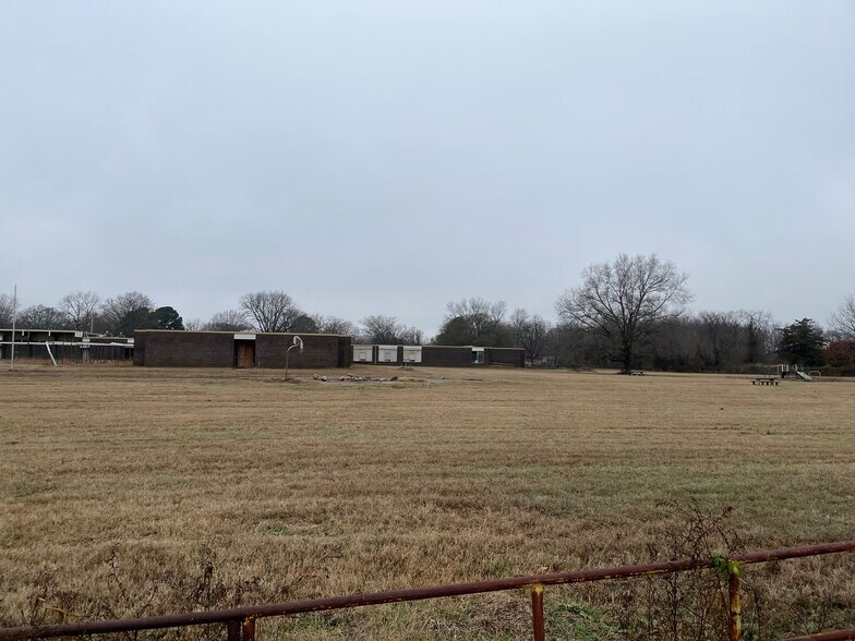 6900 Pecan Ave, Little Rock, AR à vendre - Photo du bâtiment - Image 2 de 4