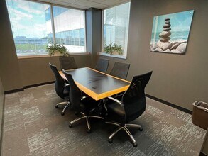 1225 Franklin Ave, Garden City, NY for lease Interior Photo- Image 2 of 11