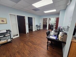 10 James St, Florham Park, NJ for lease Interior Photo- Image 2 of 4
