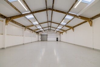 3-9 Glendower St, Bootle à louer Photo intérieure- Image 1 de 6