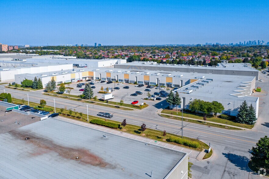 3505 Laird Rd, Mississauga, ON à louer - Aérien - Image 2 de 2
