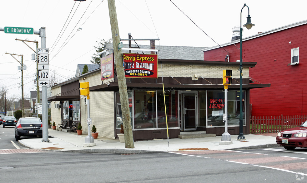 49 E Broadway, Derry, NH for sale - Primary Photo - Image 1 of 1