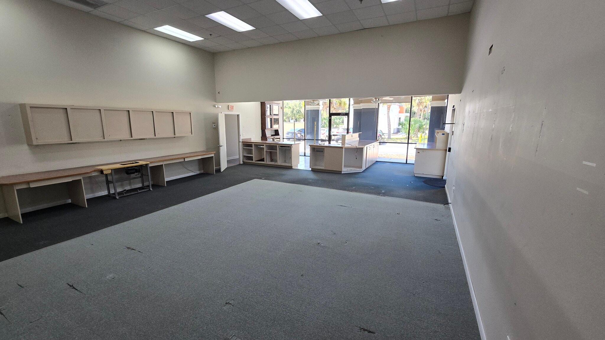 7640 N Wickham Rd, Melbourne, FL for lease Interior Photo- Image 1 of 4