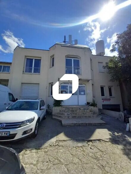 Bureau dans Clamart à louer - Photo du bâtiment - Image 1 de 8