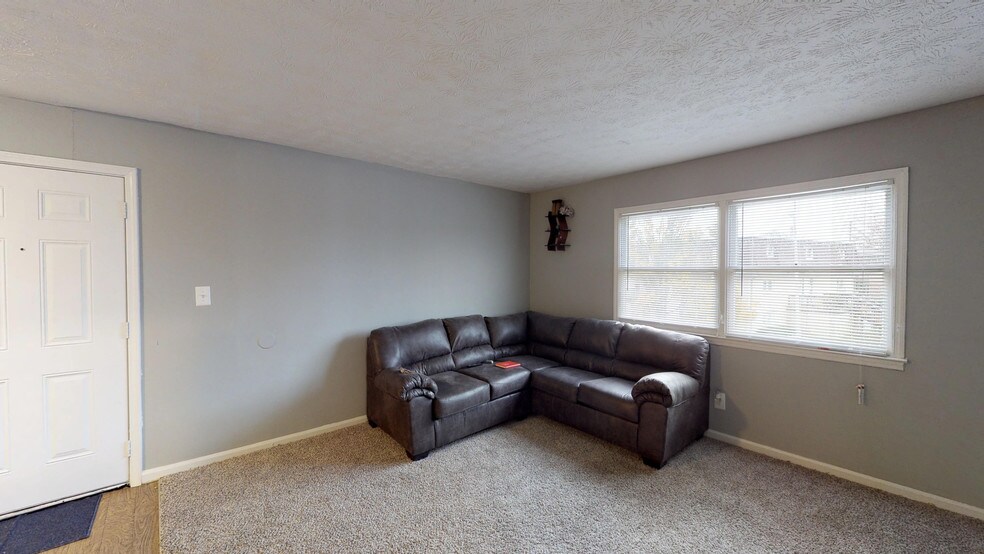 1270 Village Dr, Lexington, KY à vendre - Numérisation 3D de Matterport - Image 2 de 33