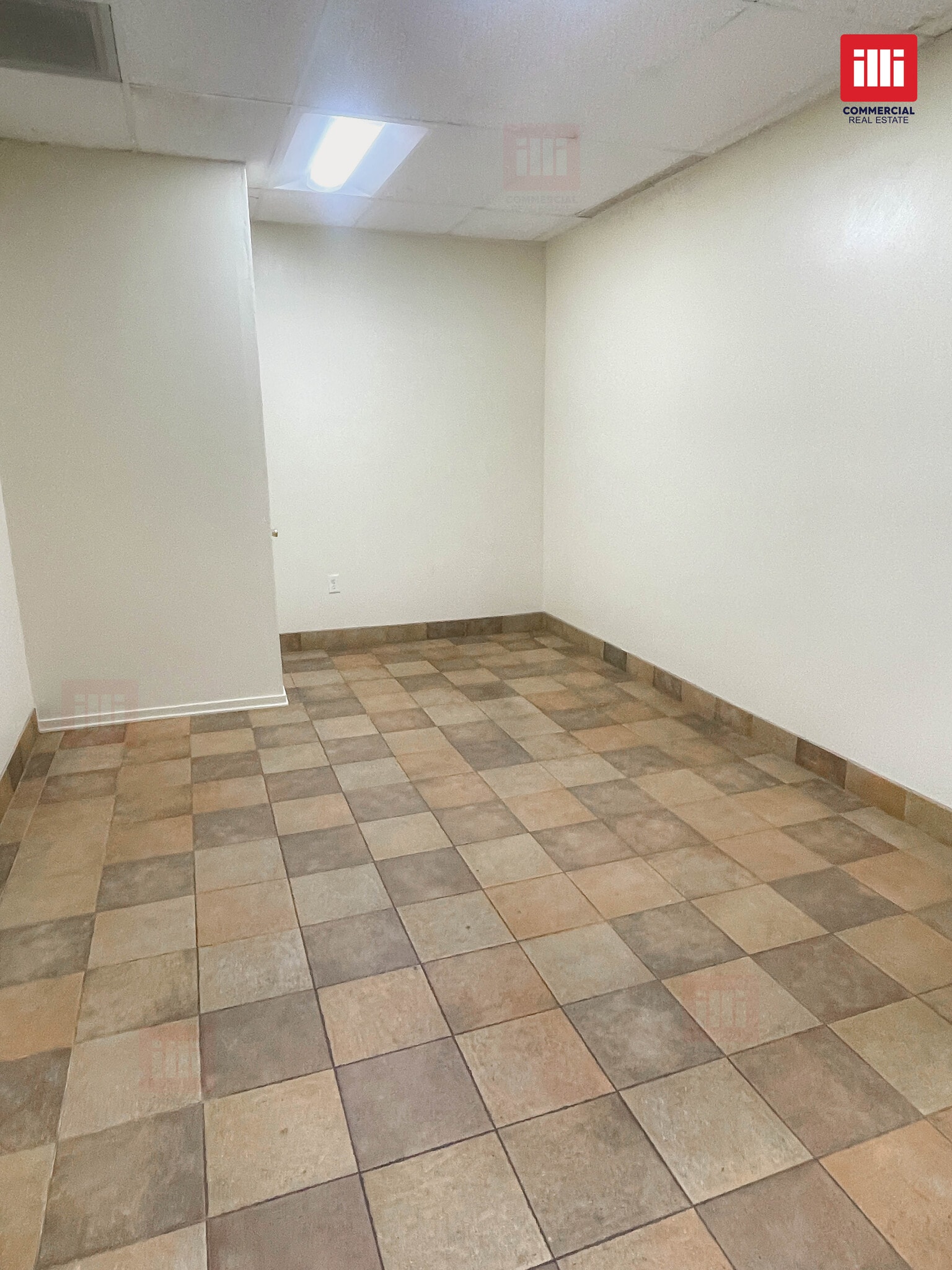 2650 W Temple St, Los Angeles, CA for lease Interior Photo- Image 1 of 4